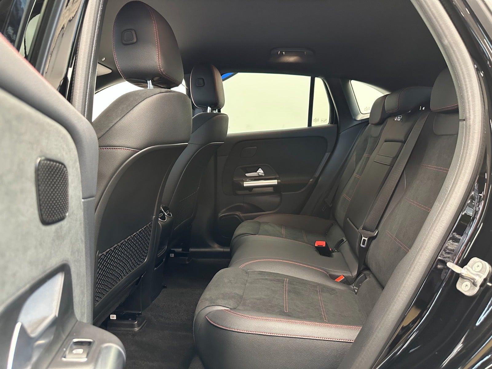 Billede af Mercedes EQA350  AMG Line 4Matic