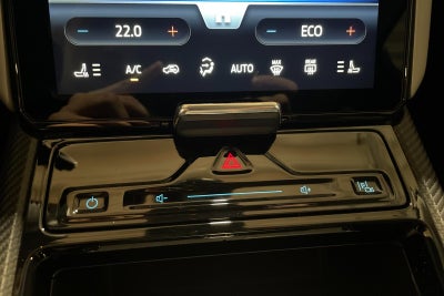 Ford Explorer Premium Extended Range