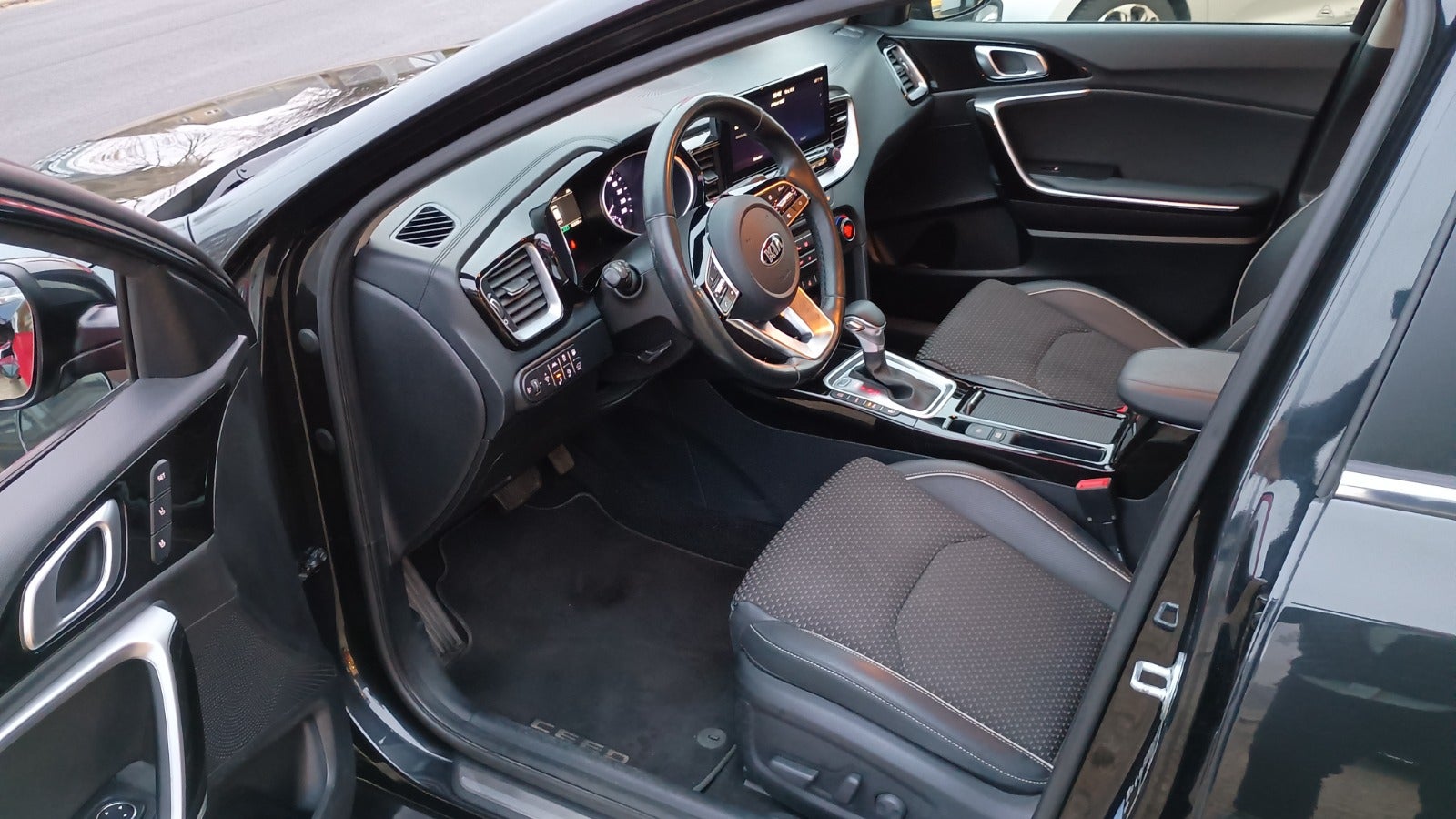 Billede af Kia Ceed 1,6 PHEV Upgrade SW DCT