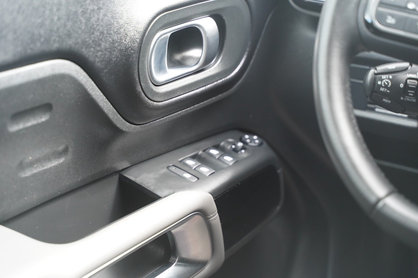 Billede af Citroën C5 Aircross 1,6 Hybrid Shine Sport EAT8