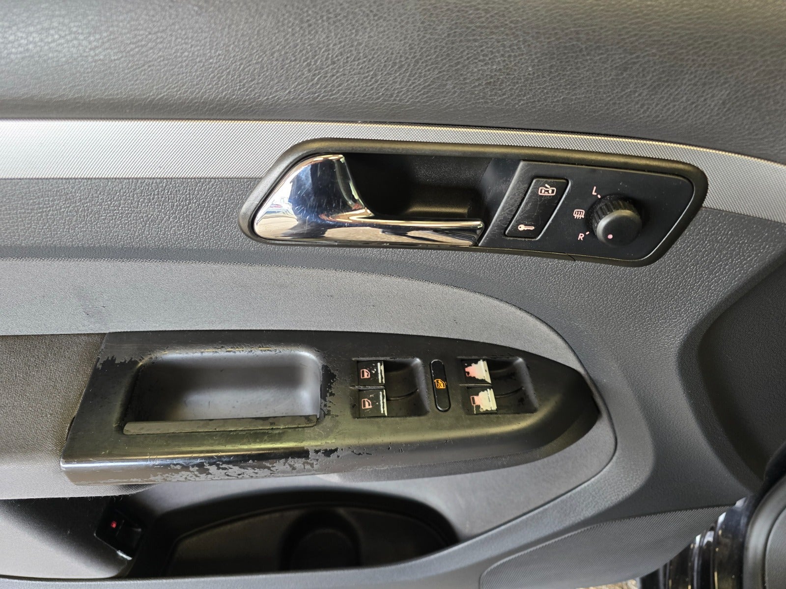 Billede af VW Touran 2,0 FSi Trendline 7prs