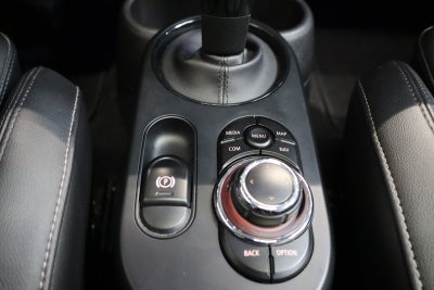 MINI Cooper SE Camden Edition