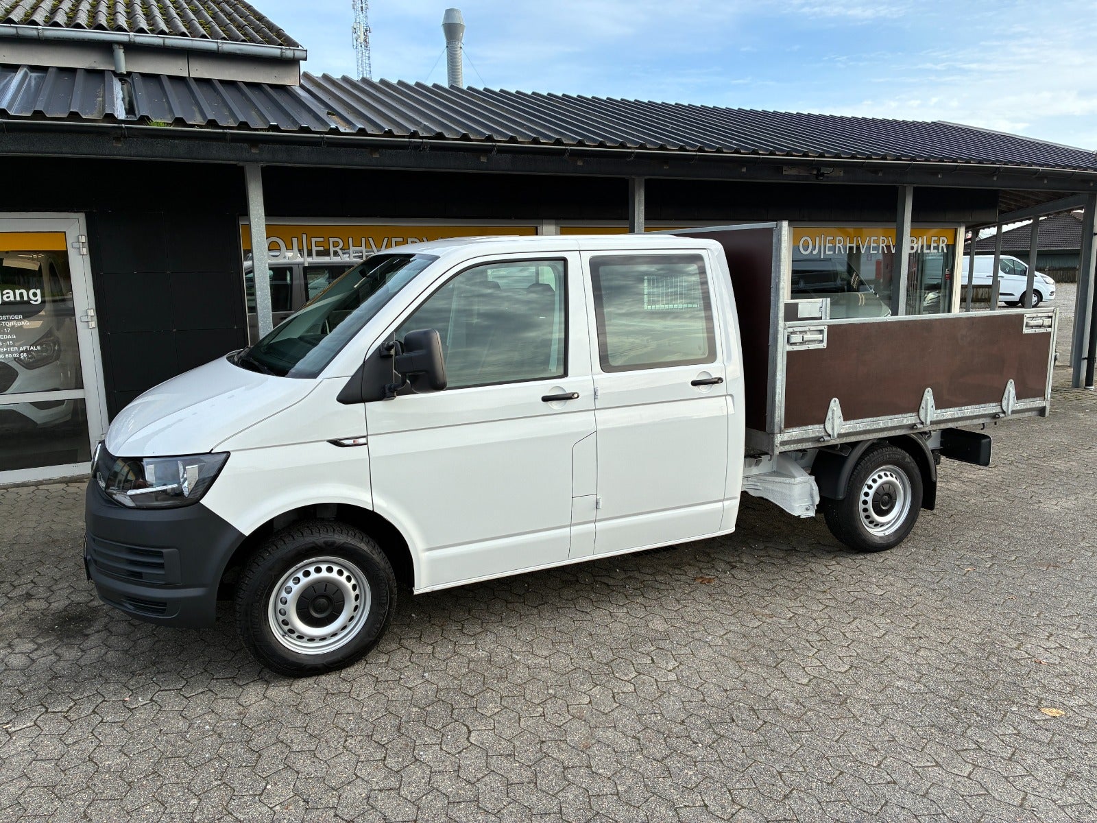 VW Transporter TDi 102 Db.Kab m/lad