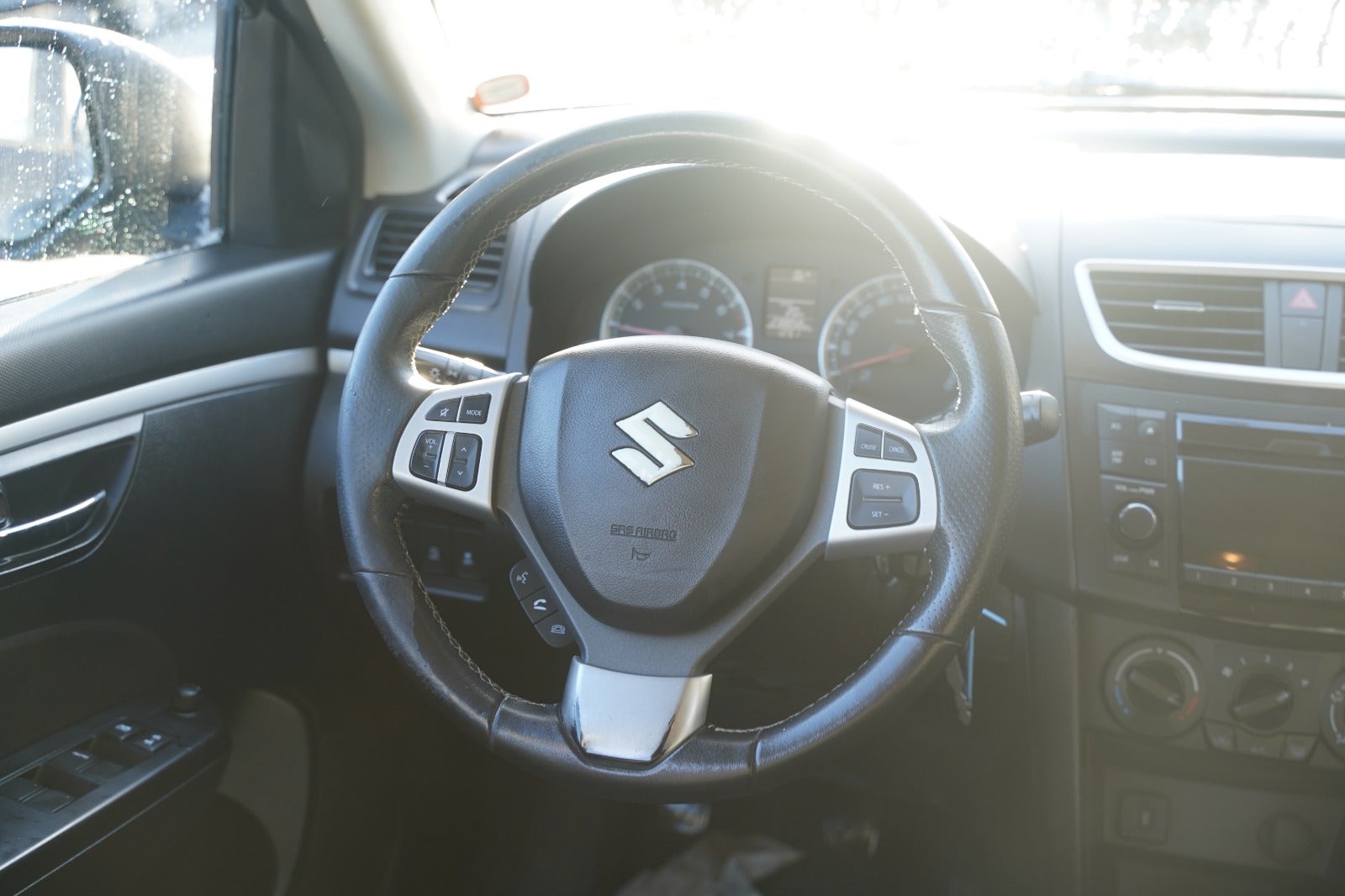 Billede af Suzuki Swift 1,2 Dualjet Club