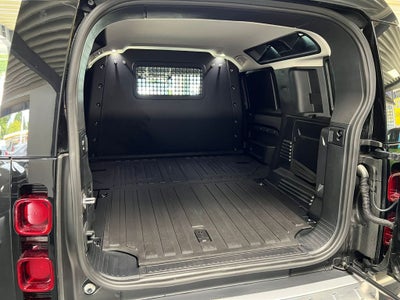 Land Rover Defender 110 D300 Hard Top SE aut. Van