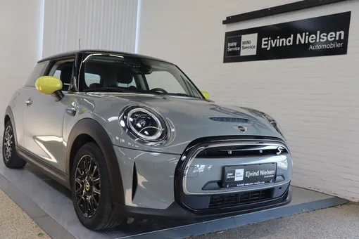 MINI Cooper SE Camden Edition