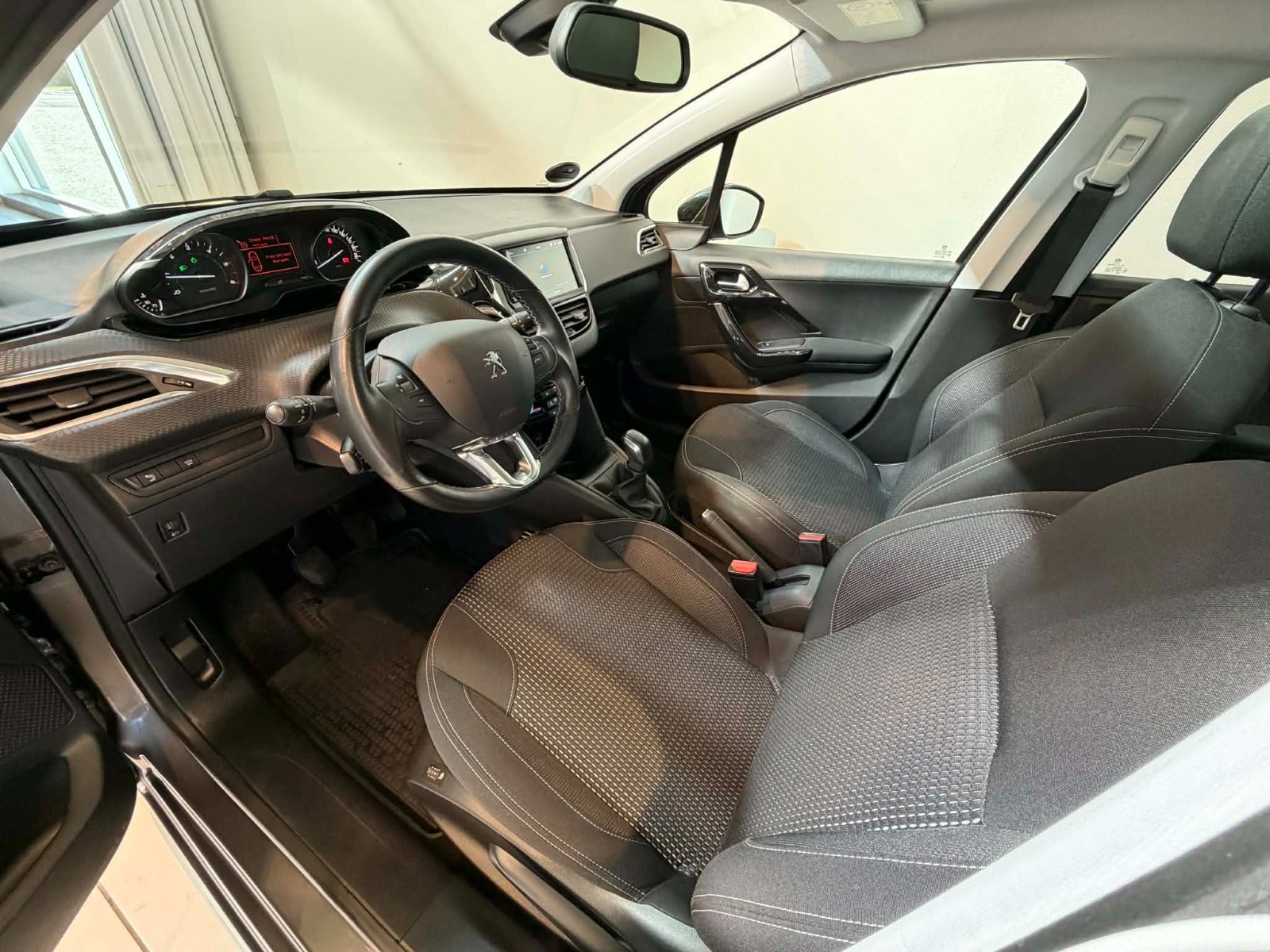 2020 Peugeot 208