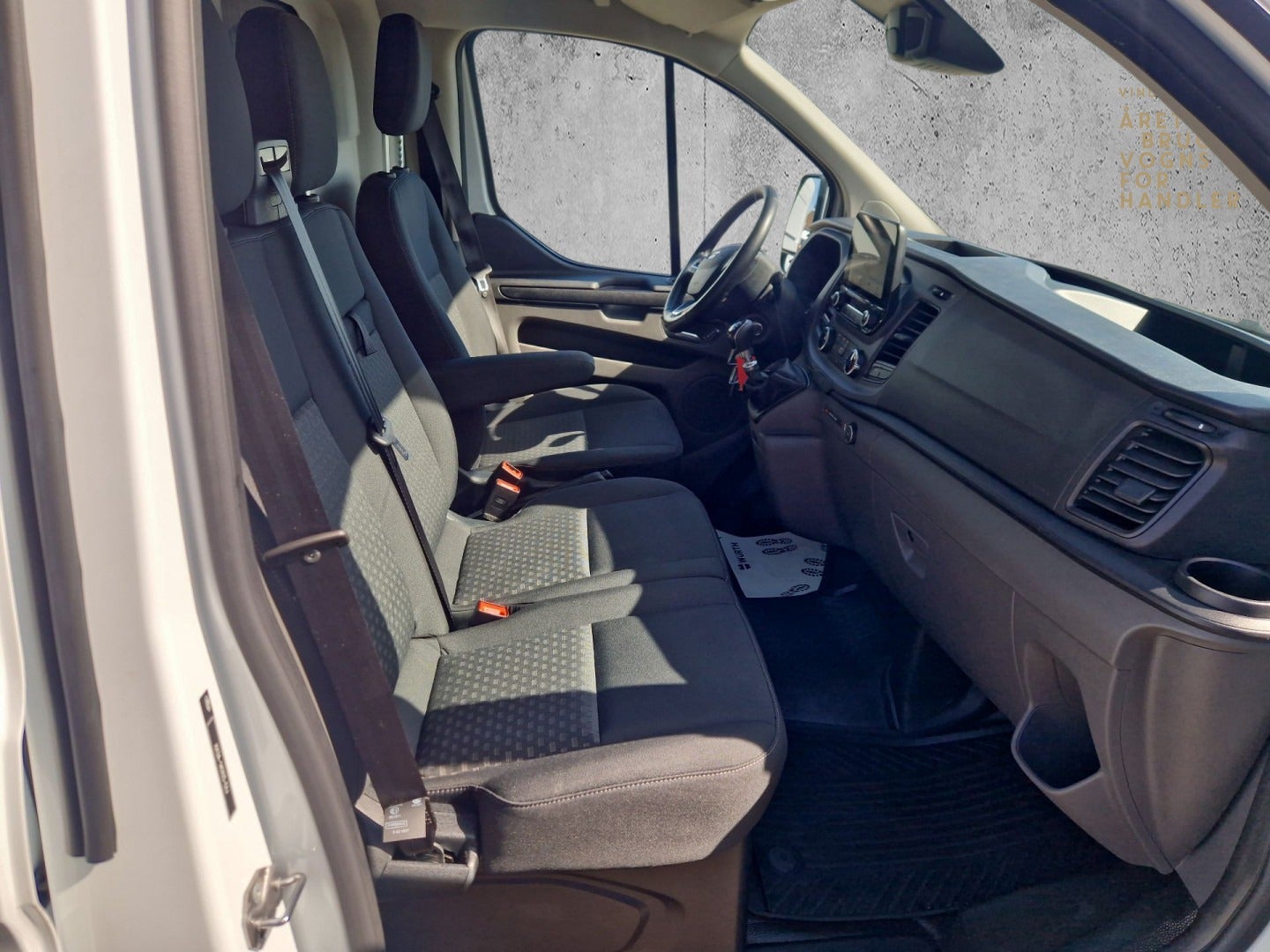 Billede af Ford Transit Custom 300L 2,0 TDCi 130 Trend