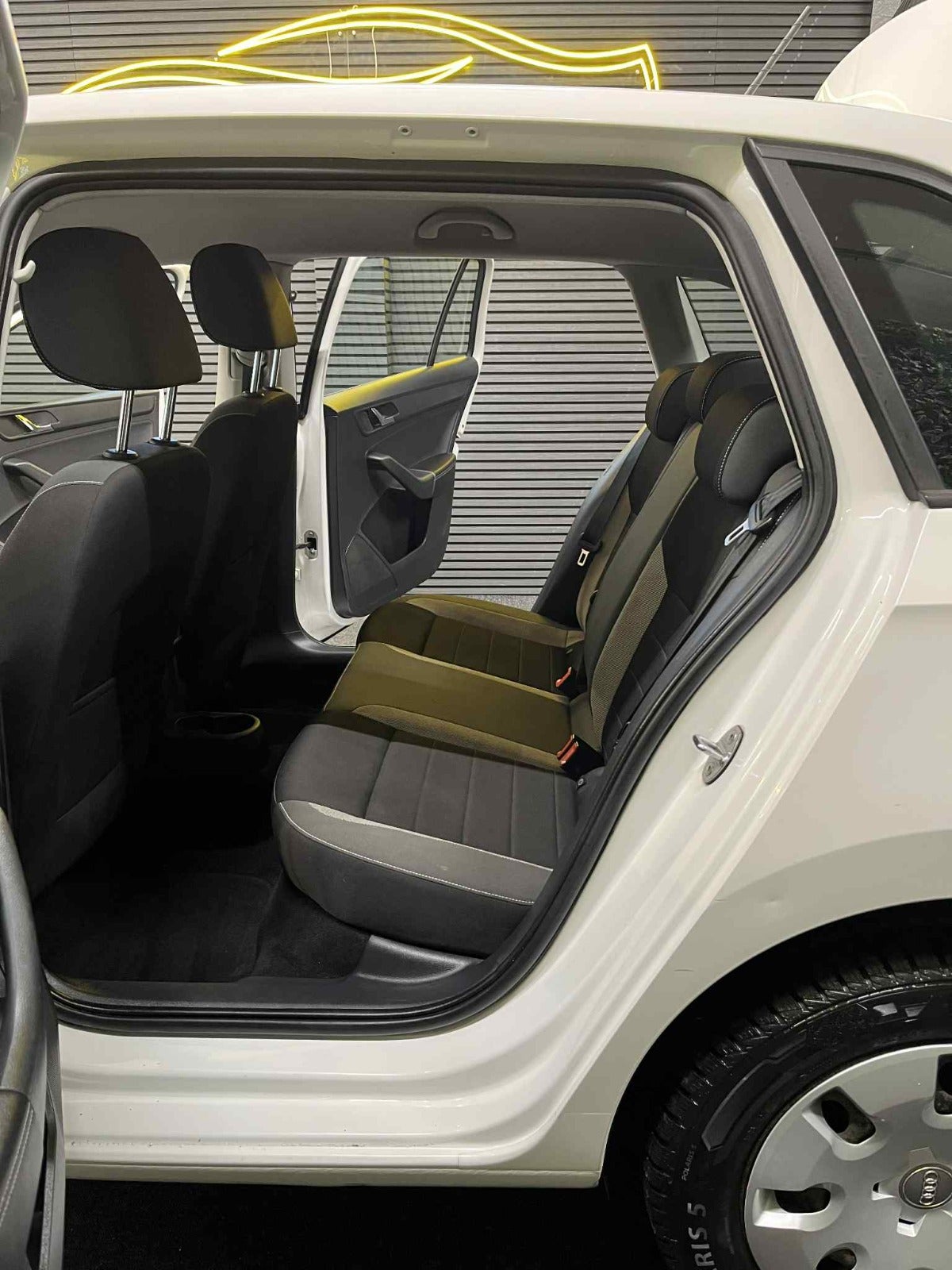 Billede af Skoda Rapid 1,2 TSi 90 Ambition Spaceback DSG