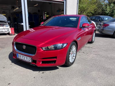 Jaguar XE 2,0 D180 Prestige aut. Diesel aut. Automatgear modelår 2016 km 130000 Rødmetal træk ABS ai