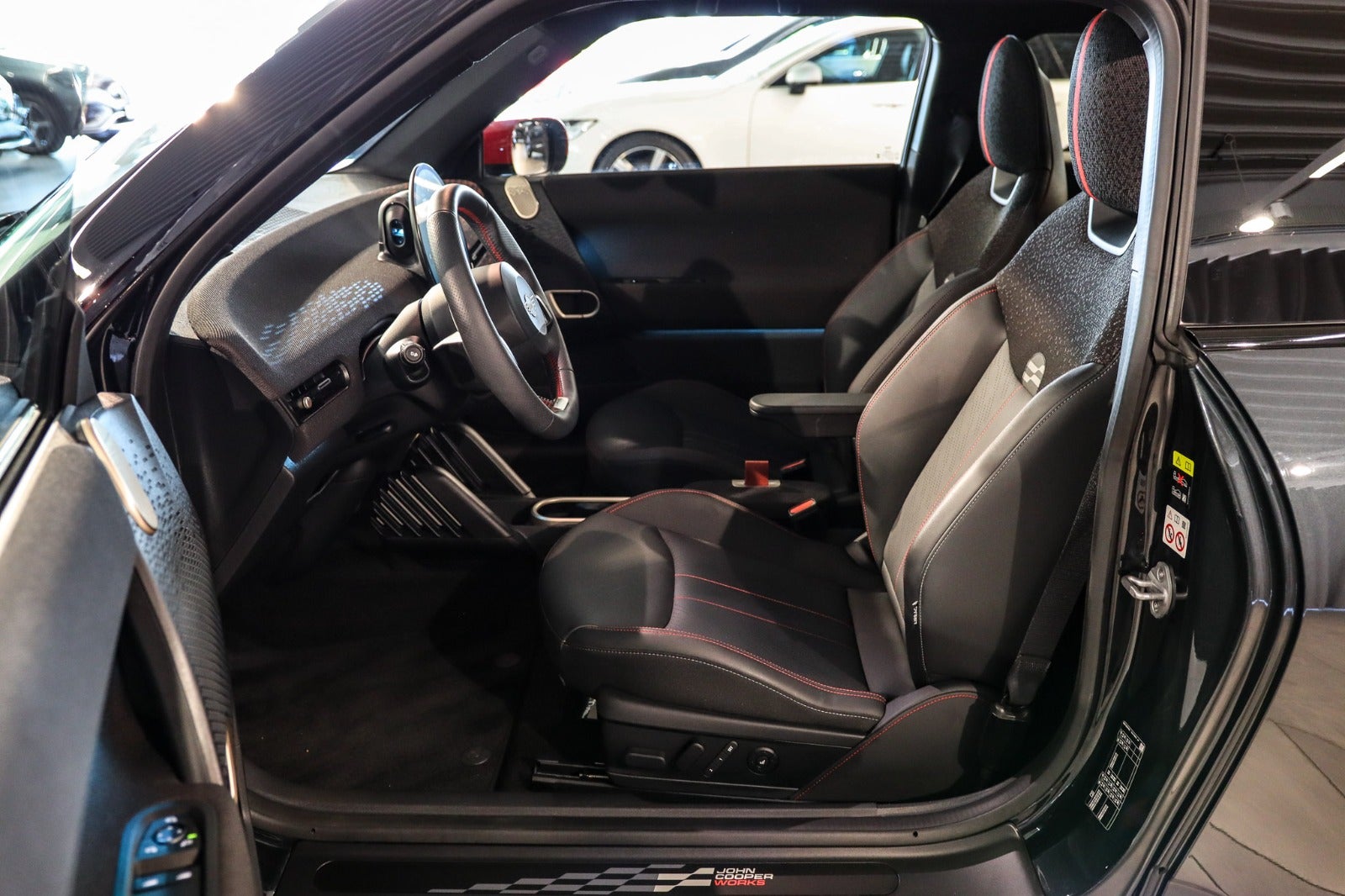 Billede af MINI Cooper SE  JCW Trim XL