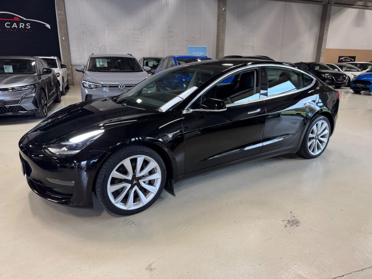 Tesla Model 3 Long Range AWD