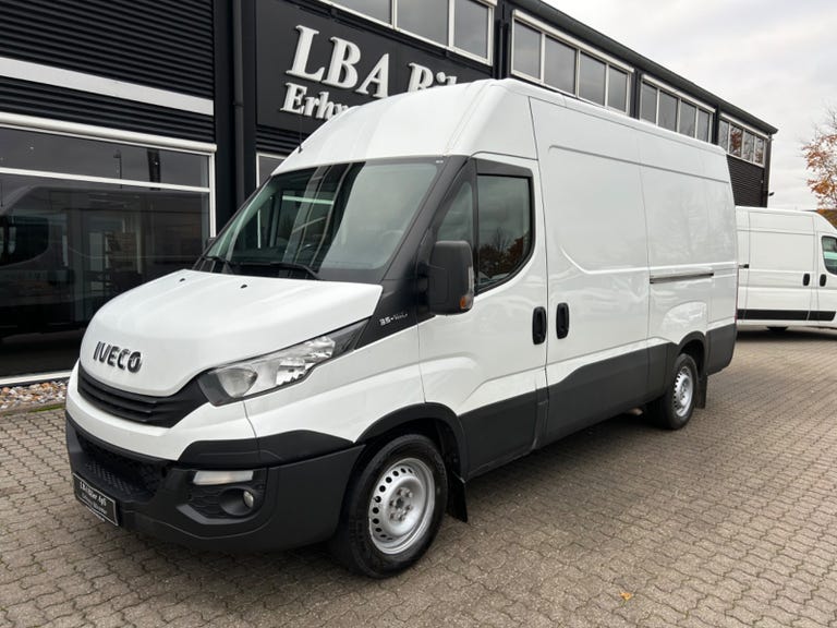 Iveco Daily 35S16 12m³ Van AG8