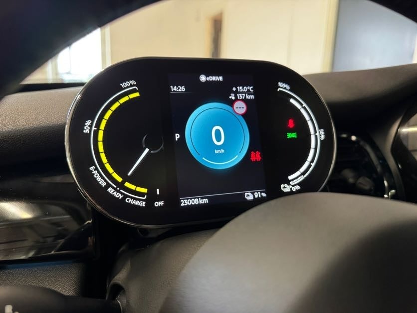 MINI Cooper SE Camden Edition