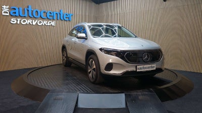 Mercedes EQA300