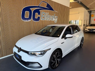 VW Golf VIII 1,5 eTSi 150 1st Edition DSG 5d