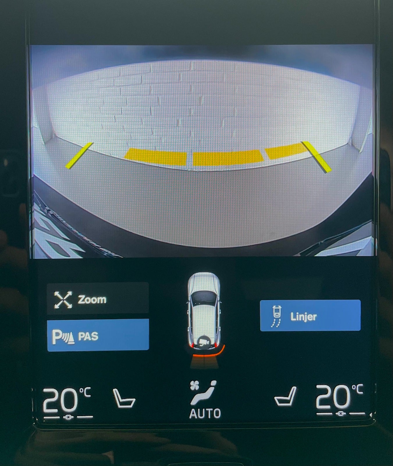 Billede af Volvo XC40 2,0 T4 190 Momentum aut.