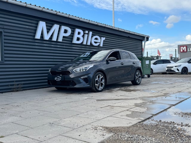 Kia Ceed 1,4 T-GDi Intro Edition DCT