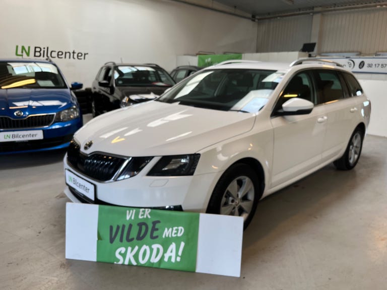 Skoda Octavia TSi 245 RS Combi DSG