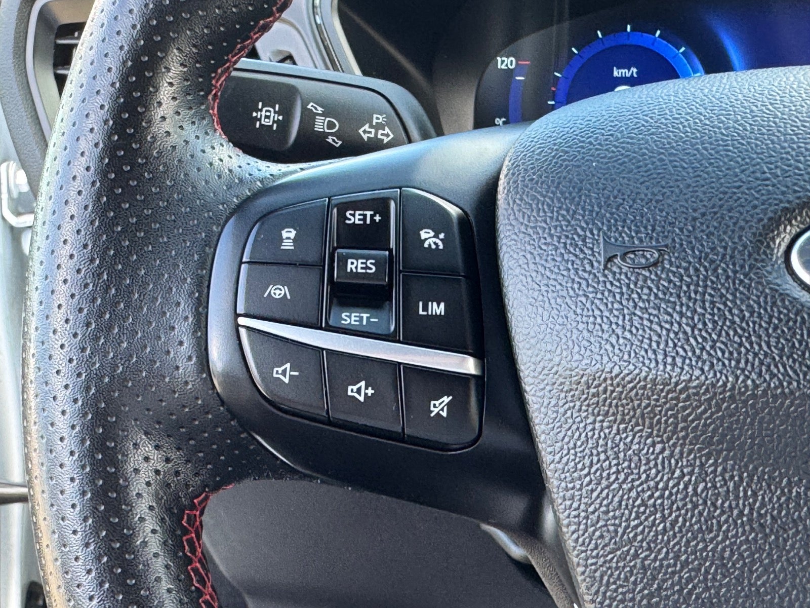 Billede af Ford Kuga 2,5 PHEV ST-Line X CVT