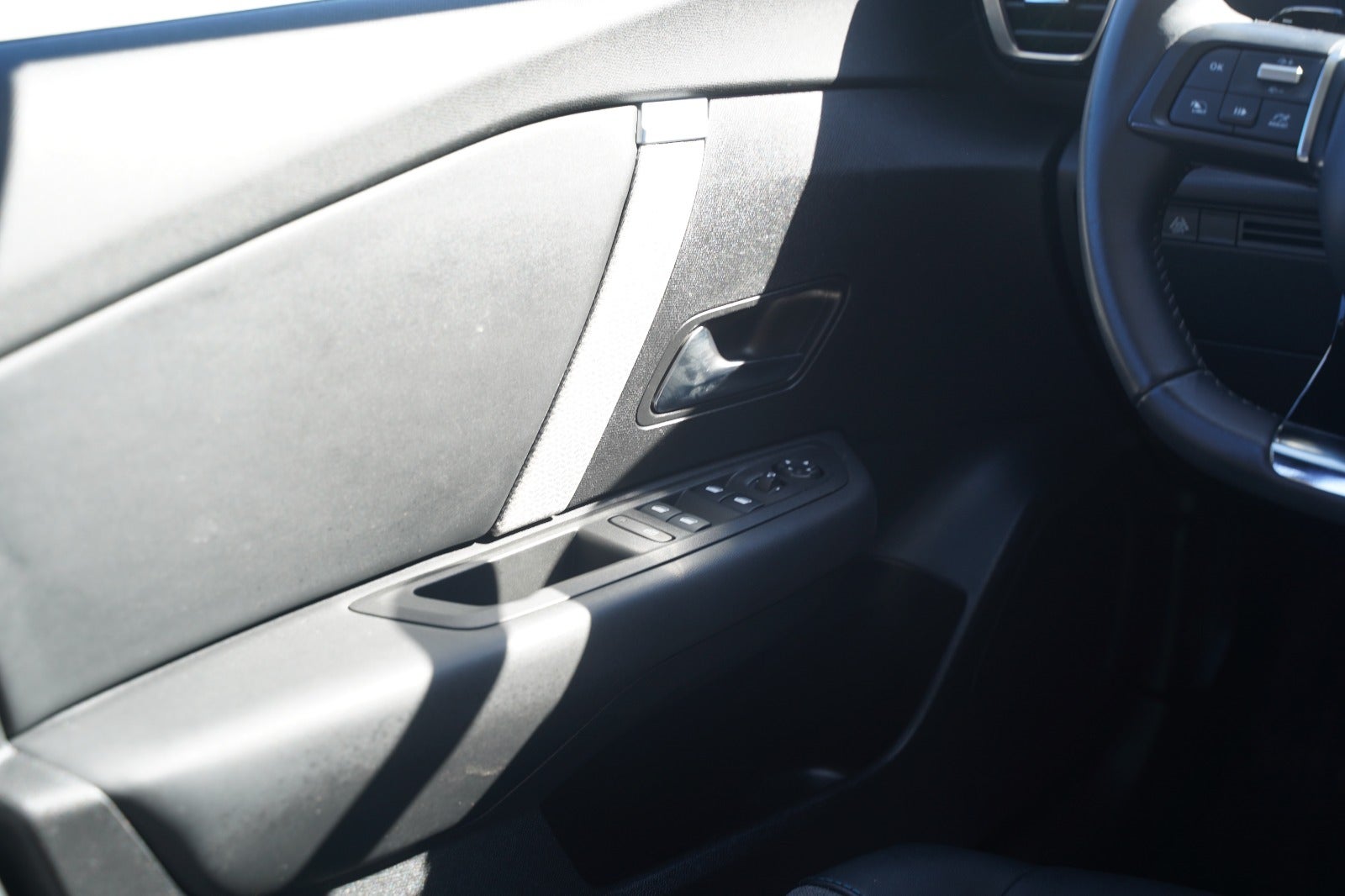 Billede af Citroën C4 1,2 PureTech 130 Chevron Sport+ EAT8