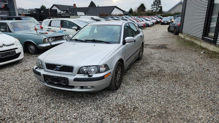 Volvo S40 