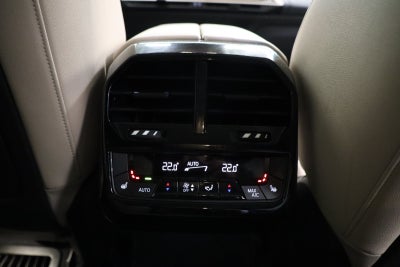 BMW iX xDrive40 Fully Charged Sport