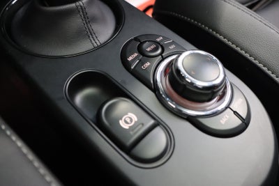 MINI Cooper SE Camden Edition