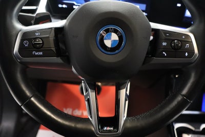 BMW iX1 xDrive30 M-Sport Premium