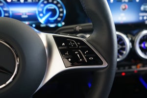 Mercedes EQB250+