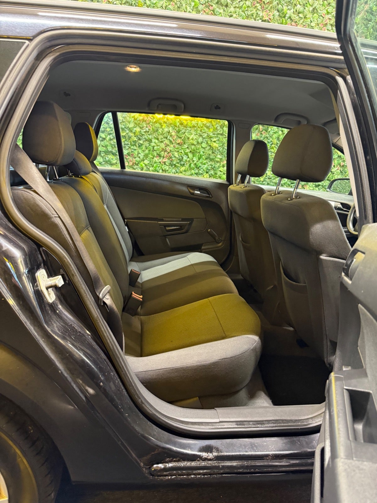 Billede af Opel Astra 1,6 16V Comfort Twinport stc.