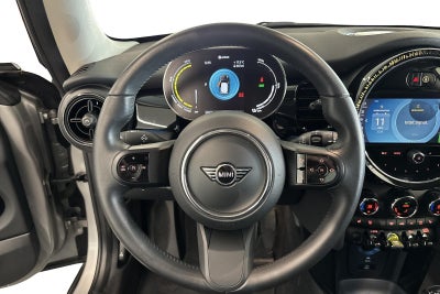MINI Cooper SE Classic Trim