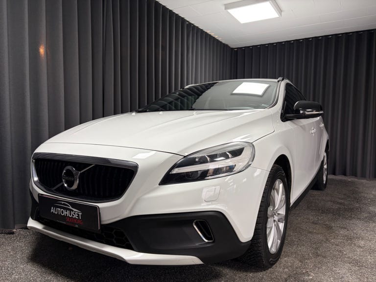 Volvo V40 T3 152 Momentum aut.