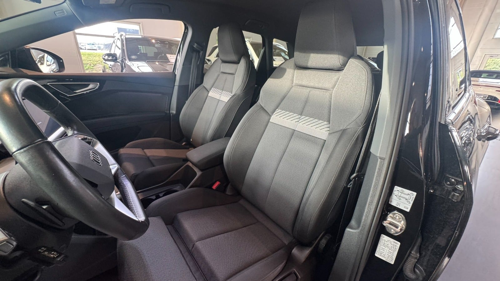 Audi Q4 e-tron Advanced S-line