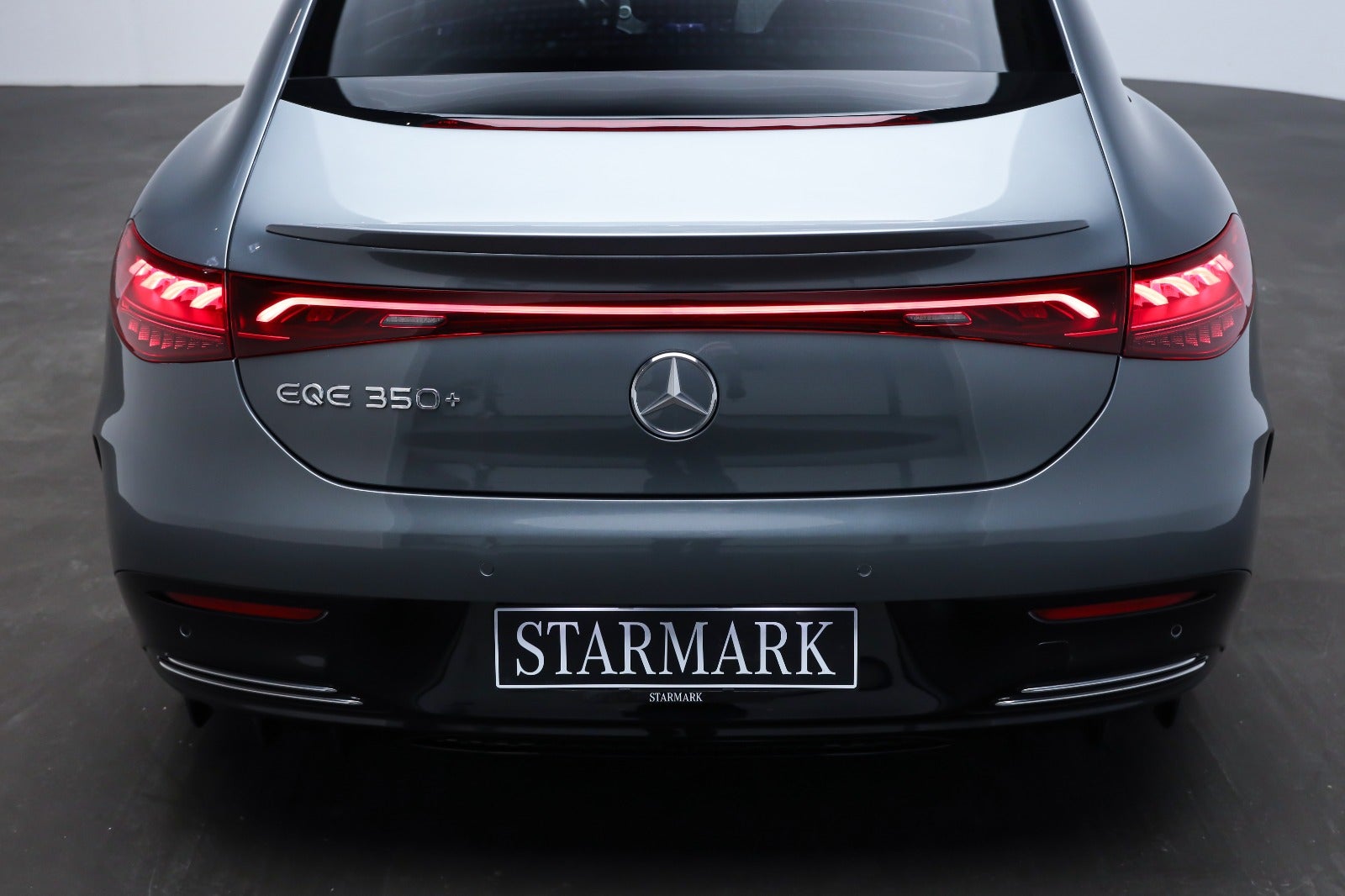 Mercedes-Benz EQE 350+