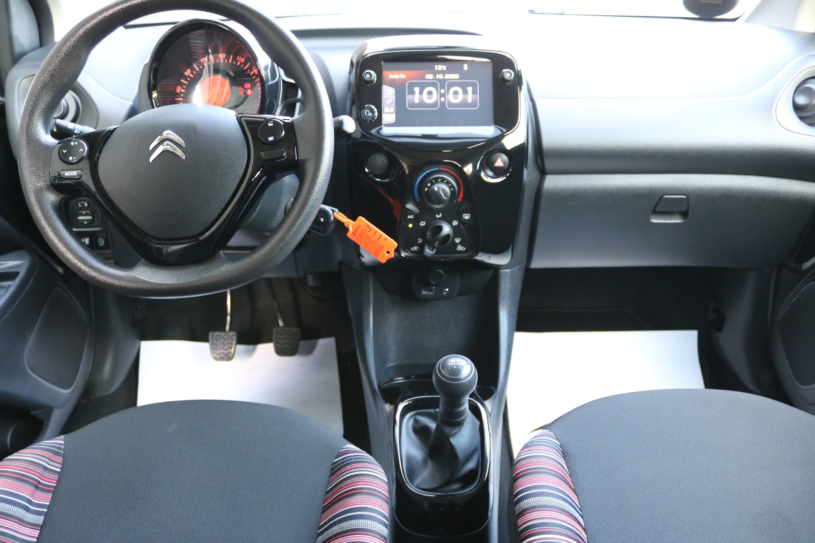 Citroën C1 VTi Shine Limited