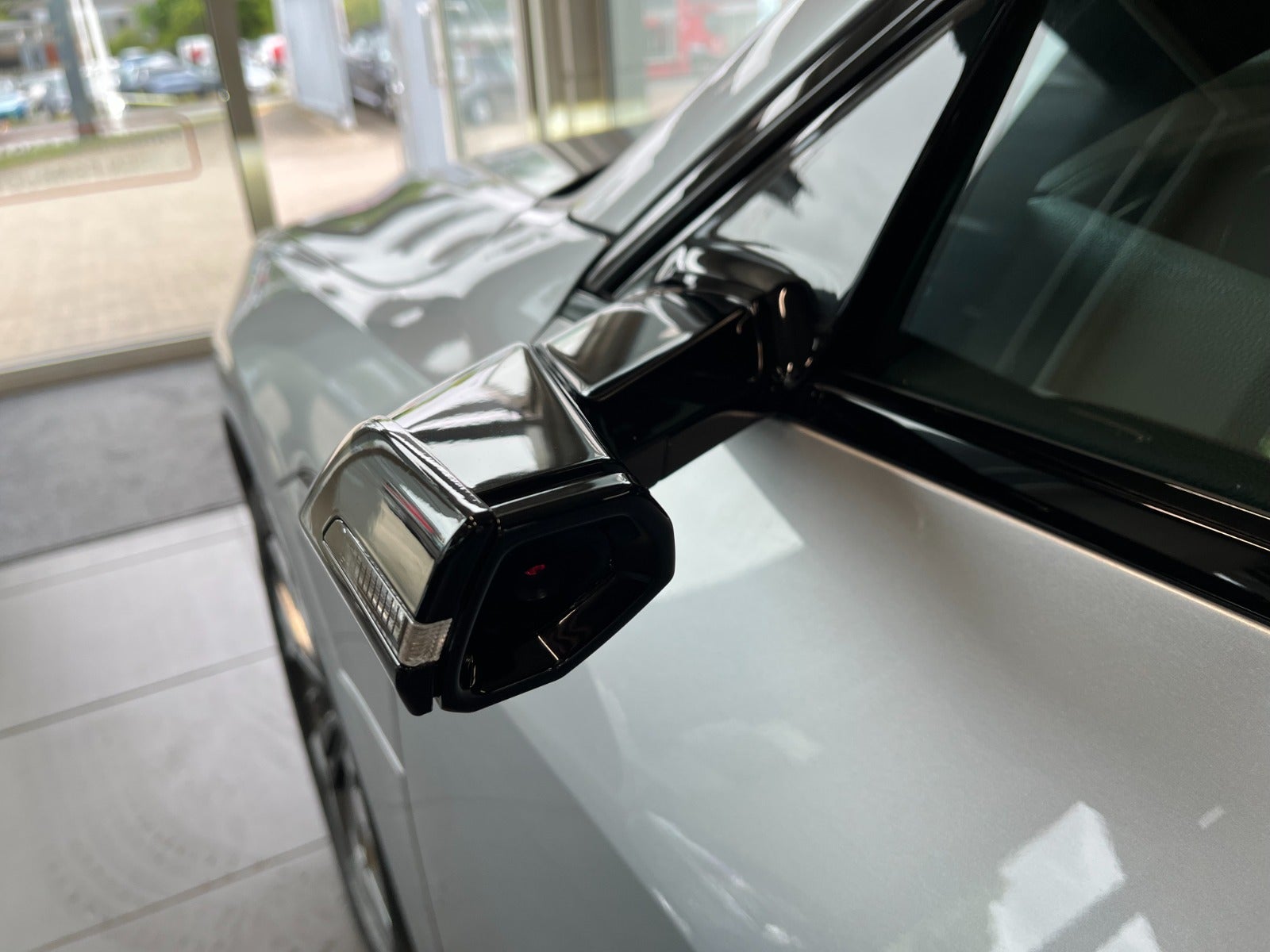 Billede af Audi e-tron 50 S-line quattro