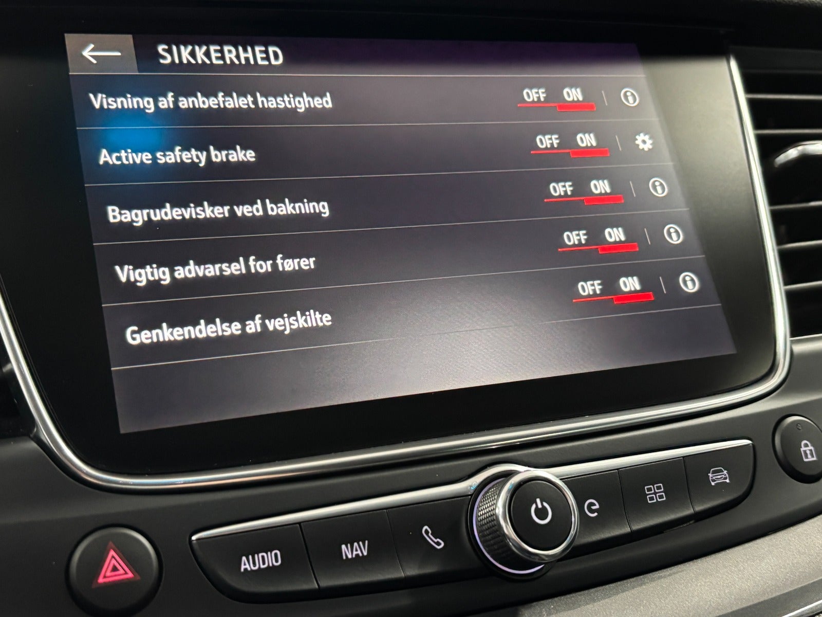 Billede af Opel Grandland X 1,6 Hybrid Ultimate aut.