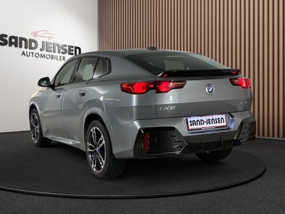 BMW iX2 eDrive20 M-Sport Premium Van
