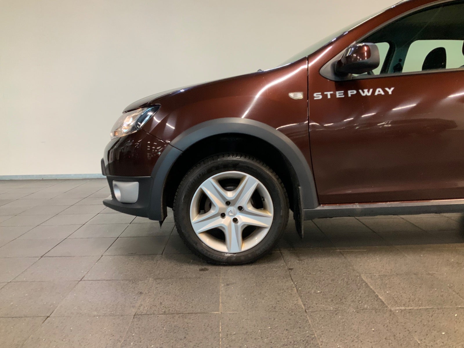 Dacia Sandero Stepway (3/8)