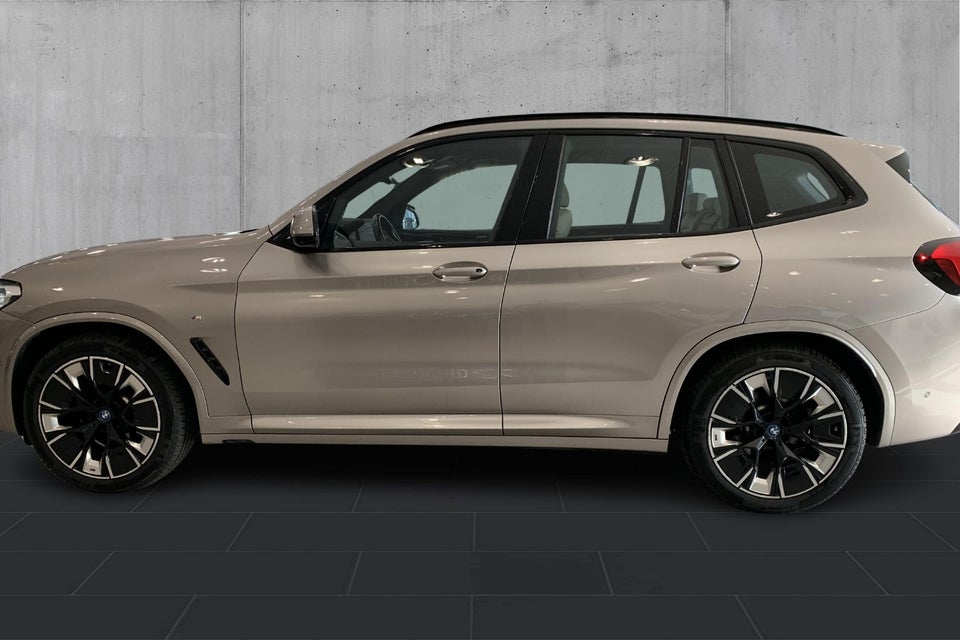 BMW iX3 Charged Plus M-Sport 2023
