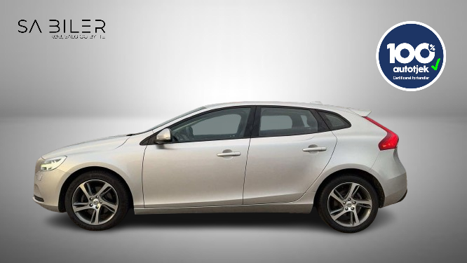 Volvo V40 2017