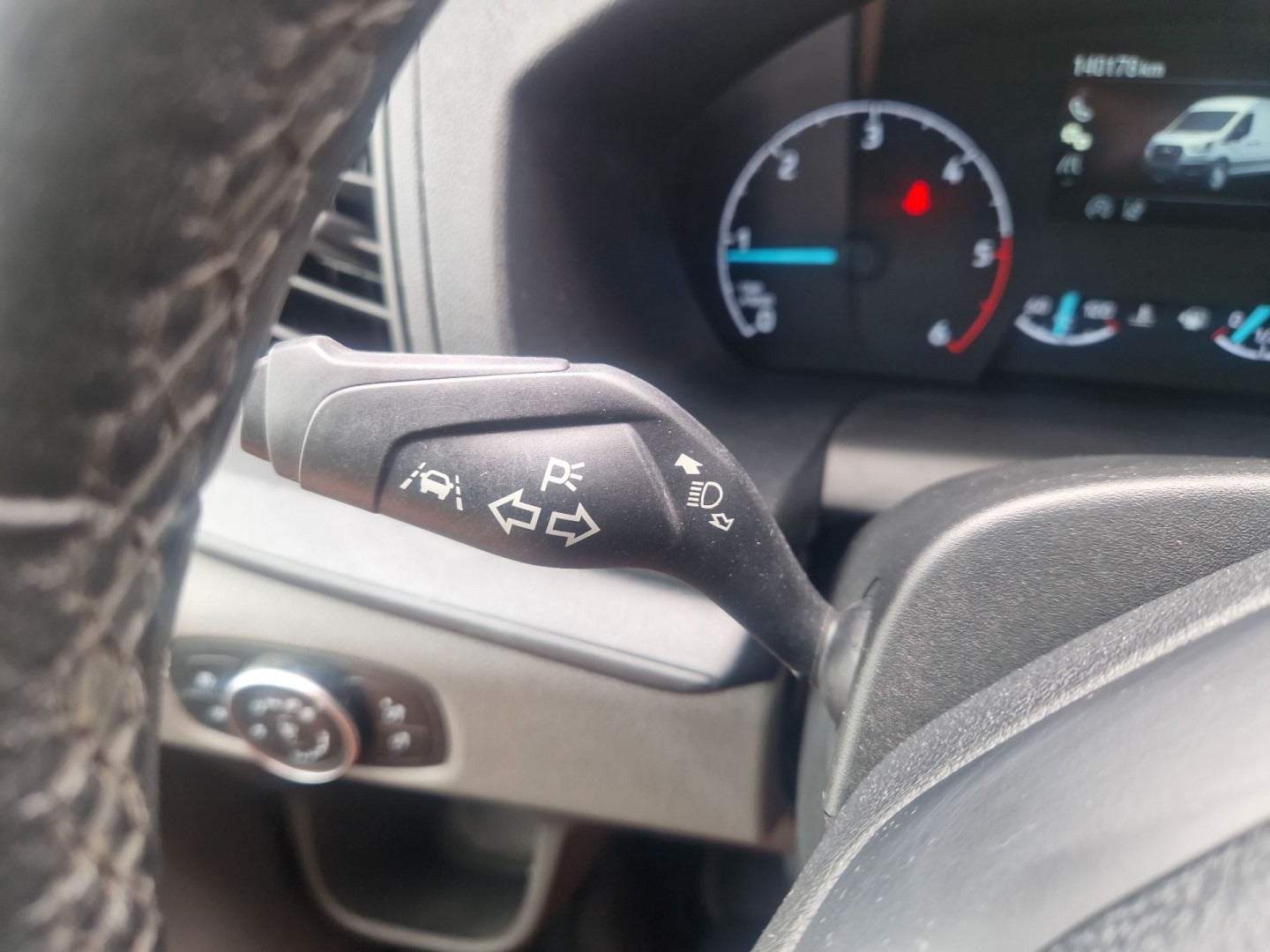 Billede af Ford Transit 350 L2 Van 2,0 TDCi 170 Trend H2 RWD