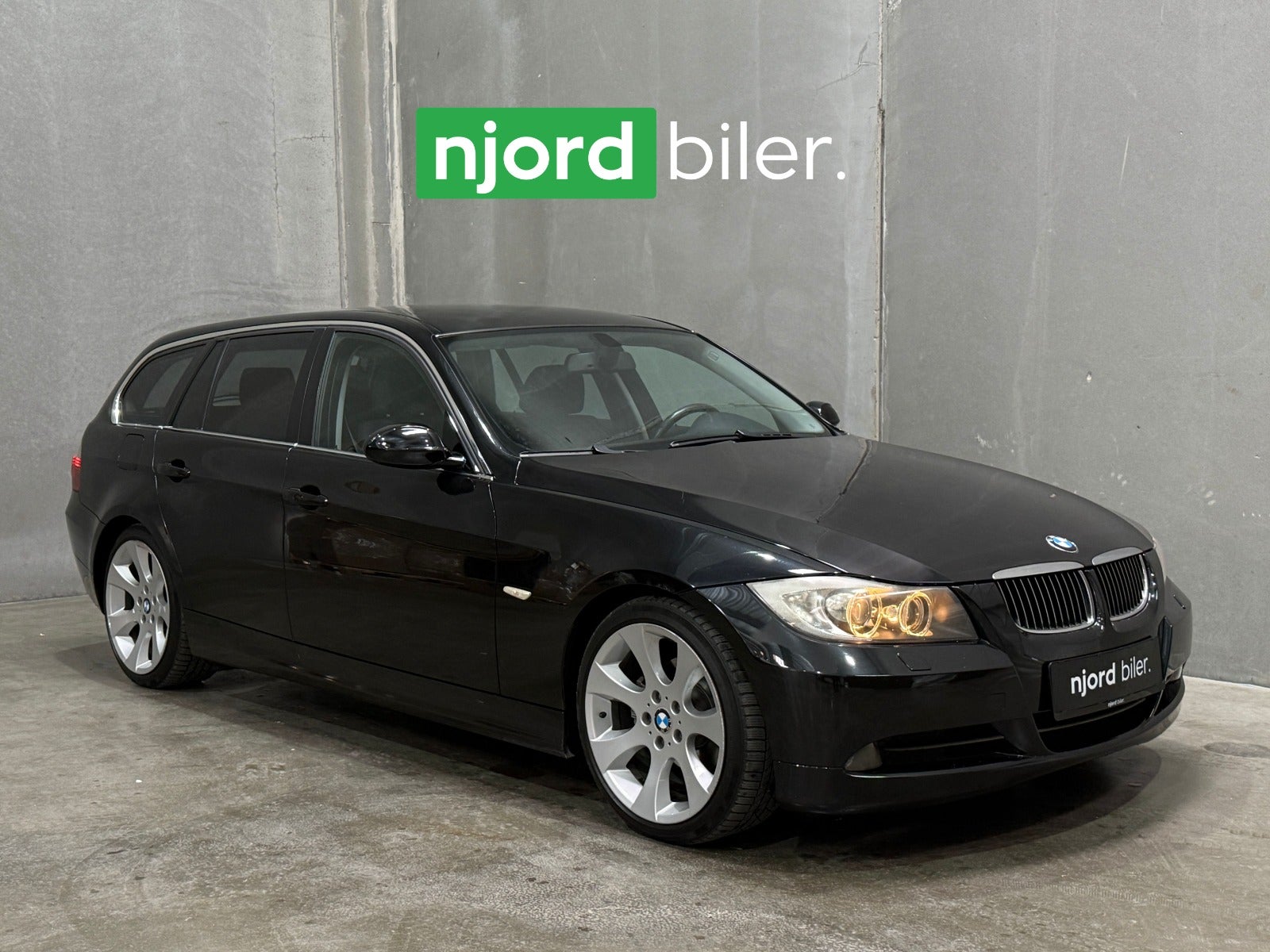 BMW 325i