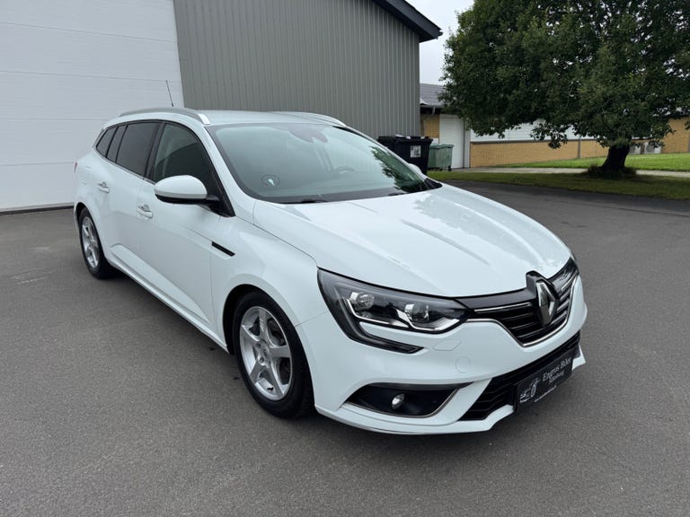 Renault Megane IV dCi 110 Bose Edition Sport Tourer EDC Van