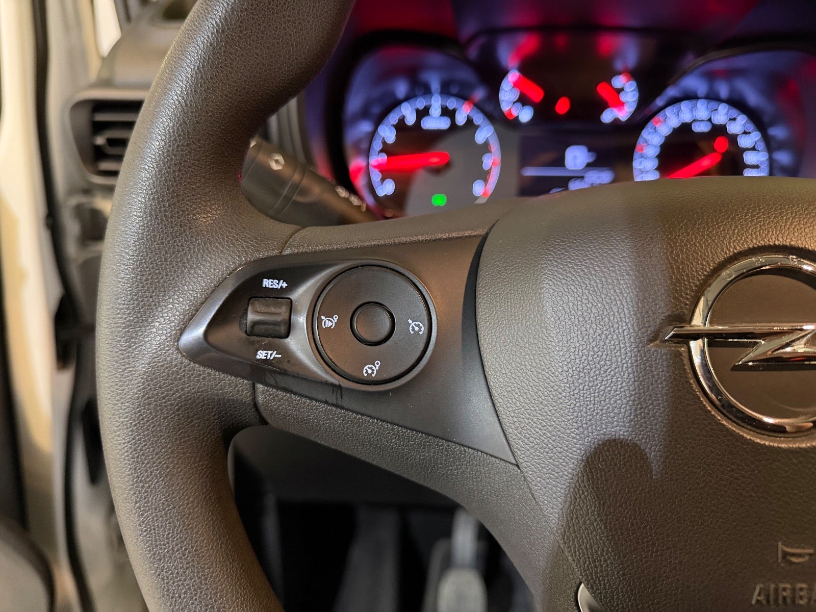 Opel Combo D 102 Enjoy+ L1V1