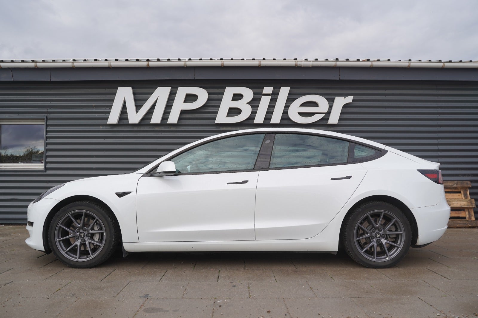 Billede af Tesla Model 3  RWD
