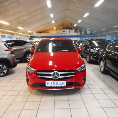 Mercedes B220 d 2,0 Progressive Line aut. 5d