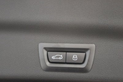 BMW iX1 xDrive30 X-Line