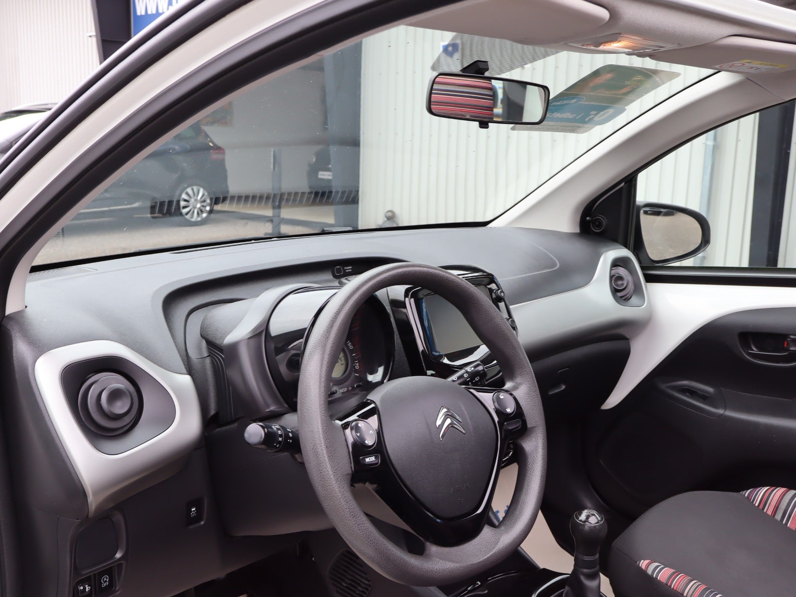 Billede af Citroën C1 1,0 VTi 68 Feel+ Airscape